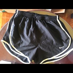 Nike running shorts black and white